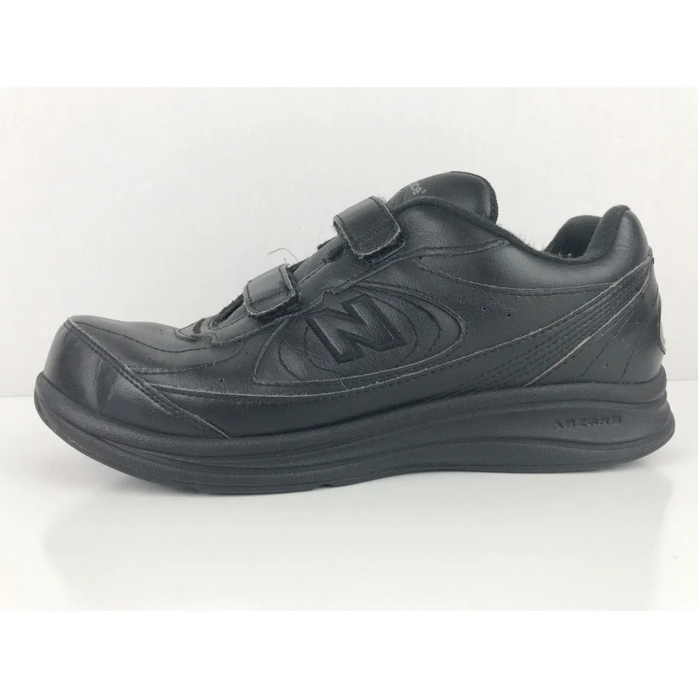 New Balance model 577
